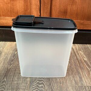 Tupperware Super Cereal Storer